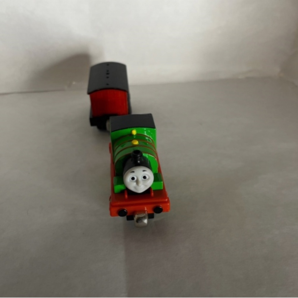 Thomas & Friends Pull And Zoom Percy and Mail Car Take N Play Train WORKS